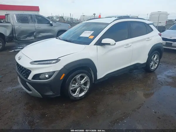 KM8K62AB0PU953048 2023 HYUNDAI KONA - Image 2