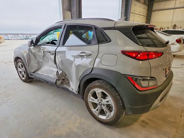 KM8K62AB0PU980850 2023 HYUNDAI KONA - Image 2