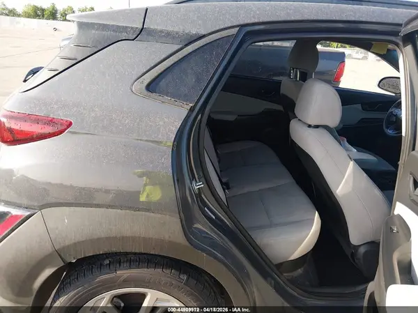 KM8K62AB0PU982968 2023 HYUNDAI KONA - Image 8