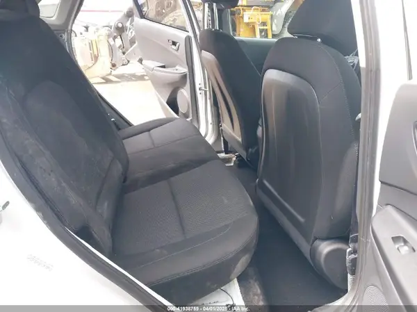 KM8K62AB1NU767029 2022 HYUNDAI KONA - Image 8