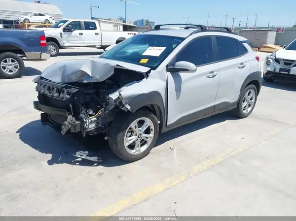 KM8K62AB1NU768164 2022 HYUNDAI KONA - Image 2