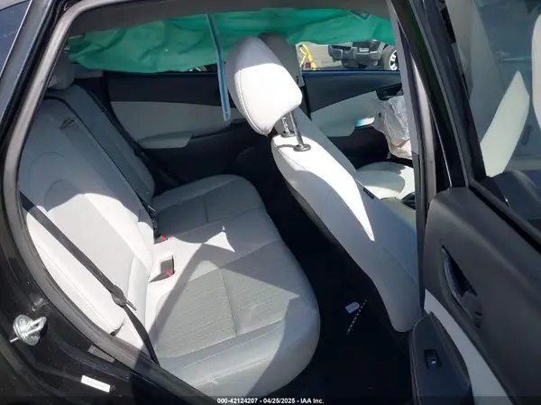 KM8K62AB1NU818769 2022 HYUNDAI KONA - Image 8