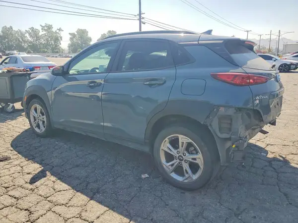 KM8K62AB1NU858818 2022 HYUNDAI KONA - Image 2