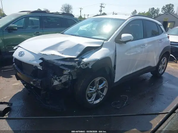 KM8K62AB1NU864974 2022 HYUNDAI KONA - Image 2