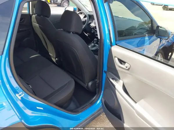 KM8K62AB1PU947520 2023 HYUNDAI KONA - Image 8