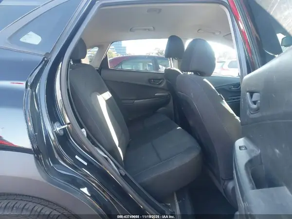 KM8K62AB1PU966083 2023 HYUNDAI KONA - Image 8