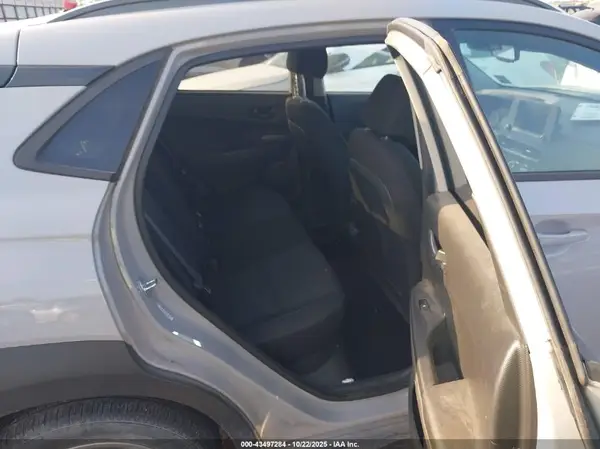 KM8K62AB1PU969582 2023 HYUNDAI KONA - Image 8