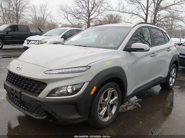 KM8K62AB1PU977486 2023 HYUNDAI KONA - Image 2