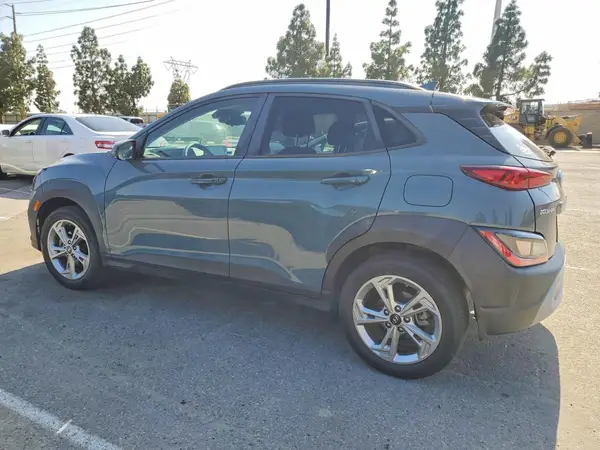 KM8K62AB2NU811474 2022 HYUNDAI KONA - Image 2