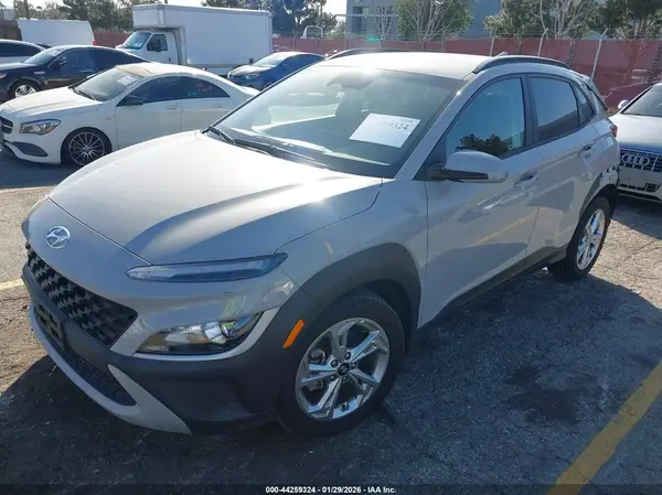 KM8K62AB3NU878004 2022 HYUNDAI KONA - Image 2