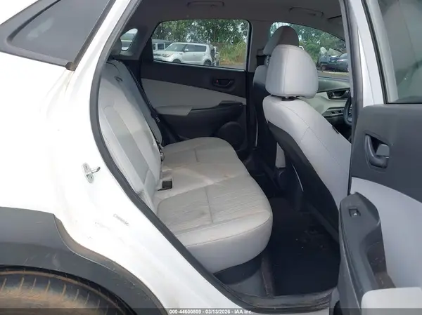 KM8K62AB4NU765968 2022 HYUNDAI KONA - Image 8