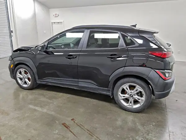 KM8K62AB4NU820774 2022 HYUNDAI KONA - Image 2