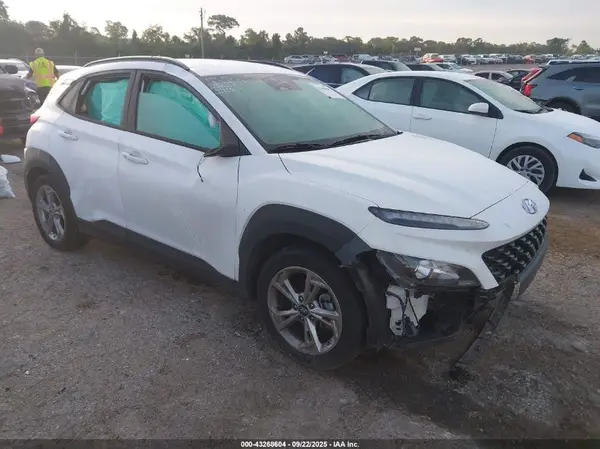 KM8K62AB4NU847943 2022 HYUNDAI KONA - Image 1