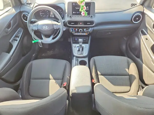 KM8K62AB4NU880635 2022 HYUNDAI KONA - Image 8