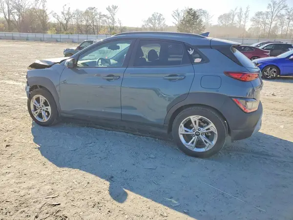 KM8K62AB4NU910376 2022 HYUNDAI KONA - Image 2