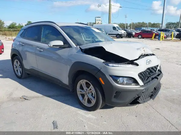 KM8K62AB4NU926352 2022 HYUNDAI KONA - Image 1