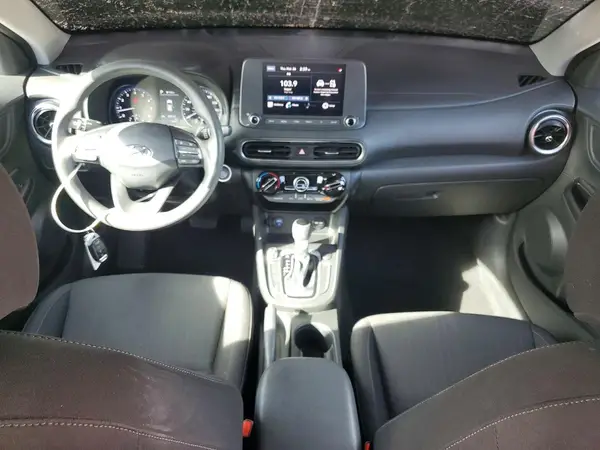 KM8K62AB4NU926528 2022 HYUNDAI KONA - Image 8