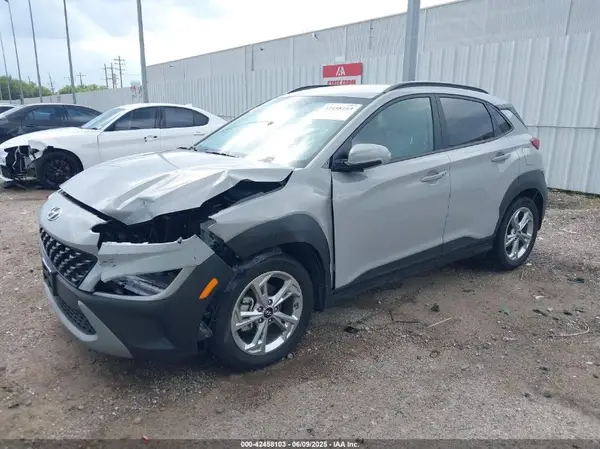 KM8K62AB4PU022990 2023 HYUNDAI KONA - Image 2