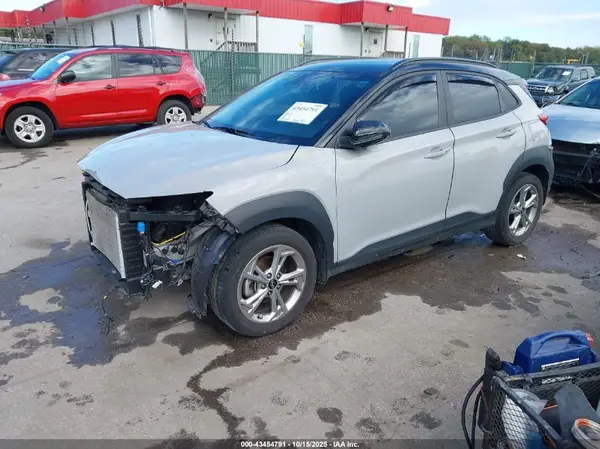 KM8K62AB4PU956762 2023 HYUNDAI KONA - Image 2