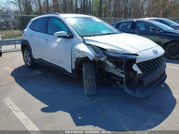 KM8K62AB5NU757636 2022 HYUNDAI KONA - Image 1