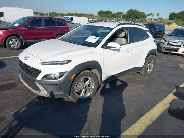 KM8K62AB5NU777448 2022 HYUNDAI KONA - Image 2