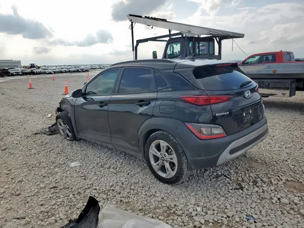 KM8K62AB5NU816216 2022 HYUNDAI KONA - Image 2