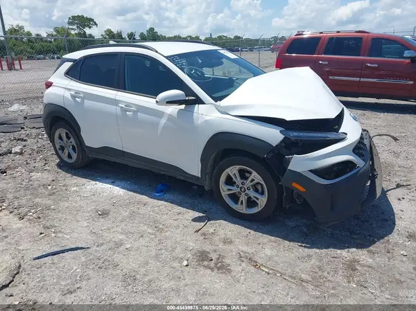 KM8K62AB5NU910970 2022 HYUNDAI KONA - Image 1