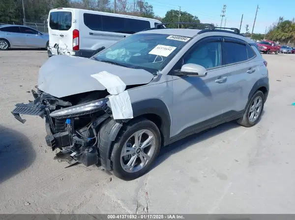 KM8K62AB5NU926912 2022 HYUNDAI KONA - Image 2