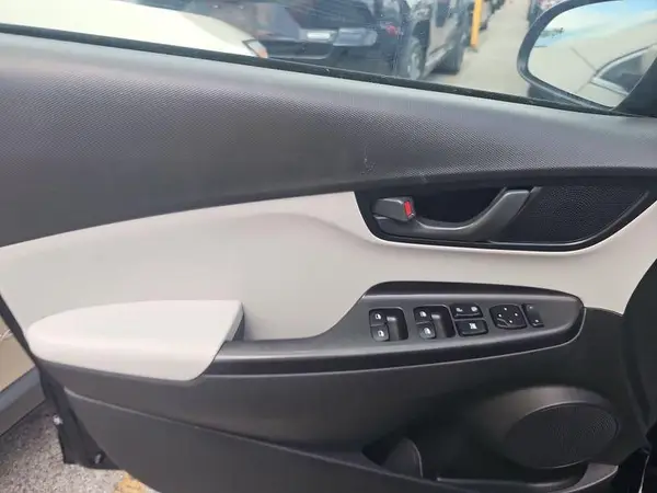 KM8K62AB5PU026238 2023 HYUNDAI KONA - Image 8
