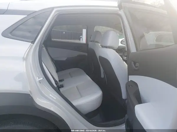 KM8K62AB5PU059420 2023 HYUNDAI KONA - Image 8