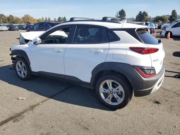 KM8K62AB5PU980424 2023 HYUNDAI KONA - Image 2