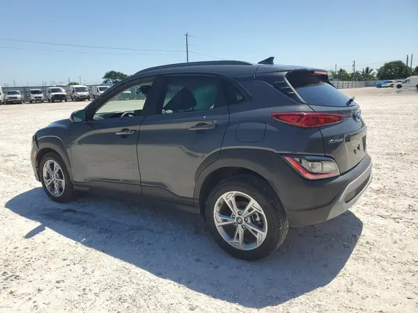 KM8K62AB5PU984263 2023 HYUNDAI KONA - Image 2