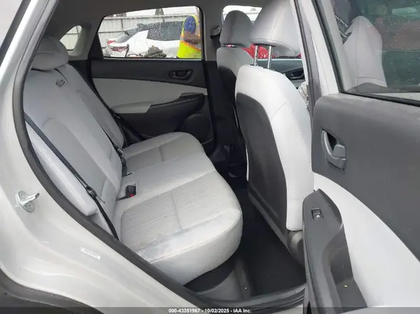KM8K62AB5PU995876 2023 HYUNDAI KONA - Image 8