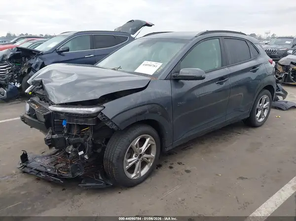 KM8K62AB6NU798521 2022 HYUNDAI KONA - Image 2