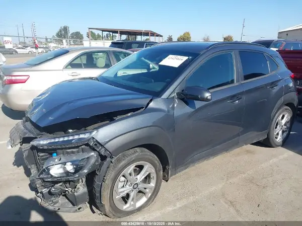 KM8K62AB6NU820954 2022 HYUNDAI KONA - Image 2