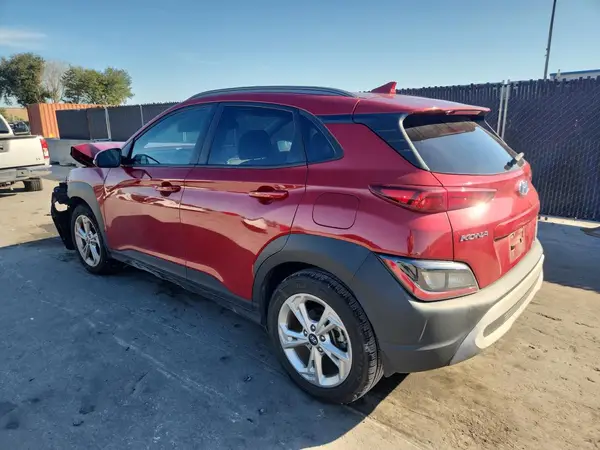 KM8K62AB6NU871340 2022 HYUNDAI KONA - Image 2