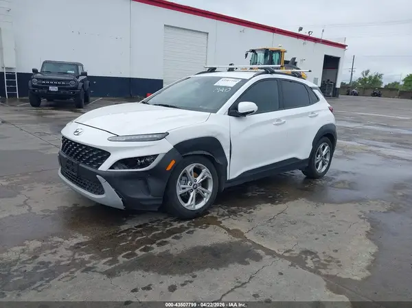 KM8K62AB7NU818243 2022 HYUNDAI KONA - Image 2