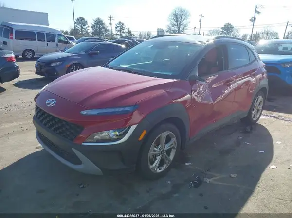 KM8K62AB7NU895727 2022 HYUNDAI KONA - Image 2