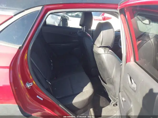 KM8K62AB7NU895727 2022 HYUNDAI KONA - Image 8