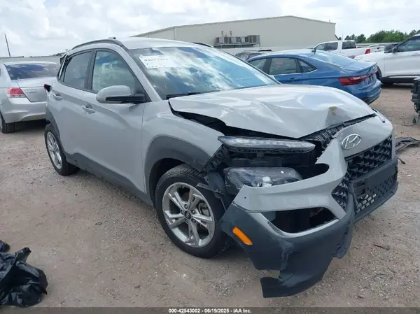 KM8K62AB7NU905270 2022 HYUNDAI KONA - Image 1