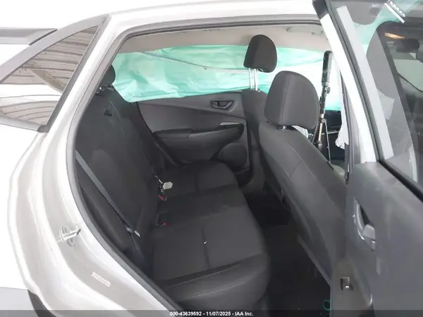 KM8K62AB7NU924594 2022 HYUNDAI KONA - Image 8