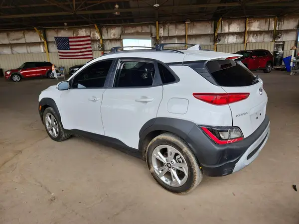 KM8K62AB7PU008033 2023 HYUNDAI KONA - Image 2