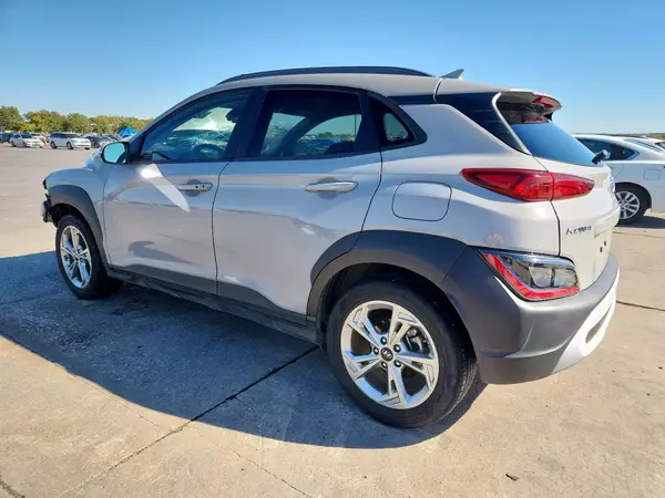 KM8K62AB7PU979646 2023 HYUNDAI KONA - Image 2