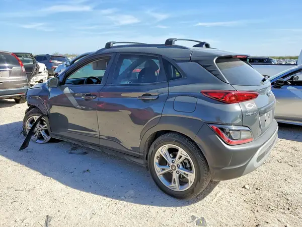 KM8K62AB7PU985317 2023 HYUNDAI KONA - Image 2
