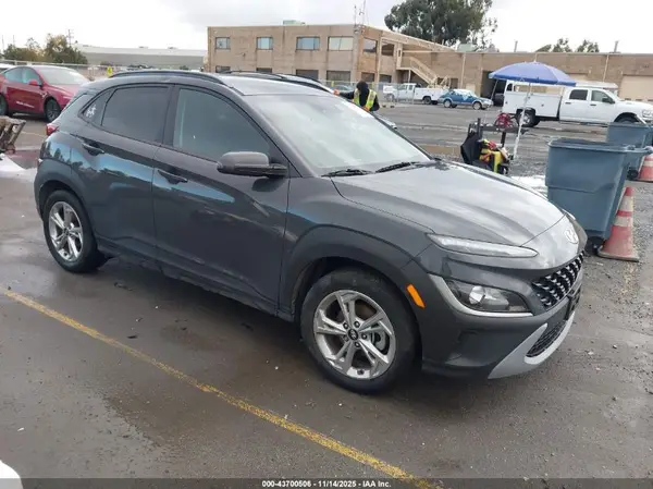 KM8K62AB7PU985835 2023 HYUNDAI KONA - Image 1