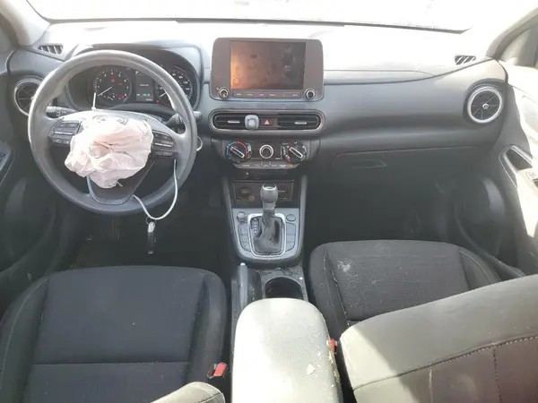KM8K62AB8NU769571 2022 HYUNDAI KONA - Image 8