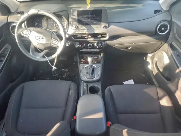 KM8K62AB8NU771837 2022 HYUNDAI KONA - Image 8