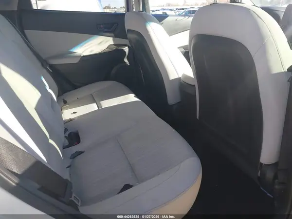 KM8K62AB8NU782448 2022 HYUNDAI KONA - Image 8