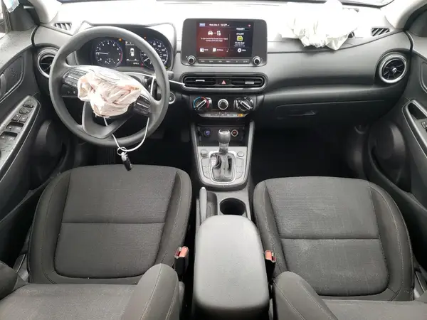 KM8K62AB8NU795040 2022 HYUNDAI KONA - Image 8