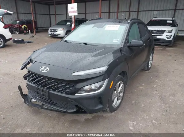 KM8K62AB8NU816209 2022 HYUNDAI KONA - Image 2